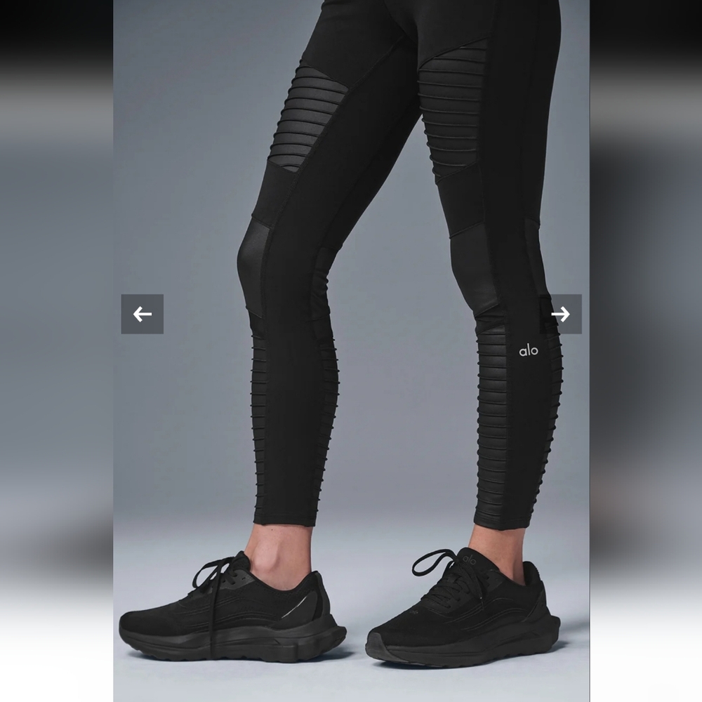 #199. ALO Yoga Black Leggings High Waisted Moto Gym Running Athleisure. - Picture 4 of 10